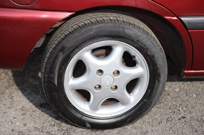 Lot 111 - 1998 Ford Escort 1.6 Finesse