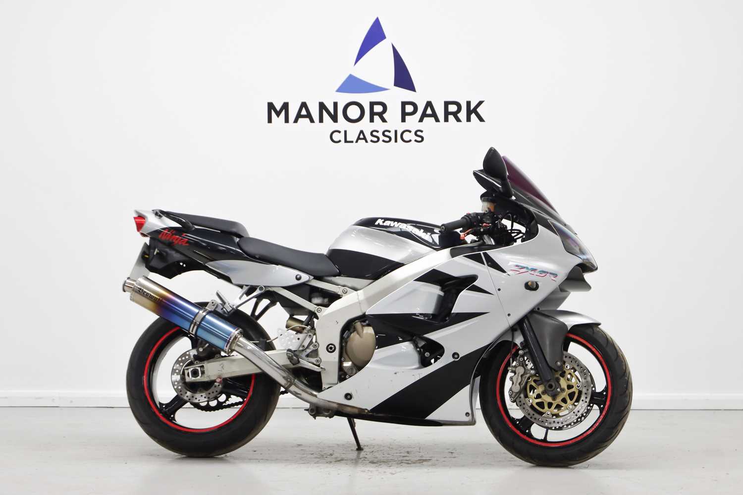 リアン Lot 273 - 2000 Kawasaki ZX-6R Ninja