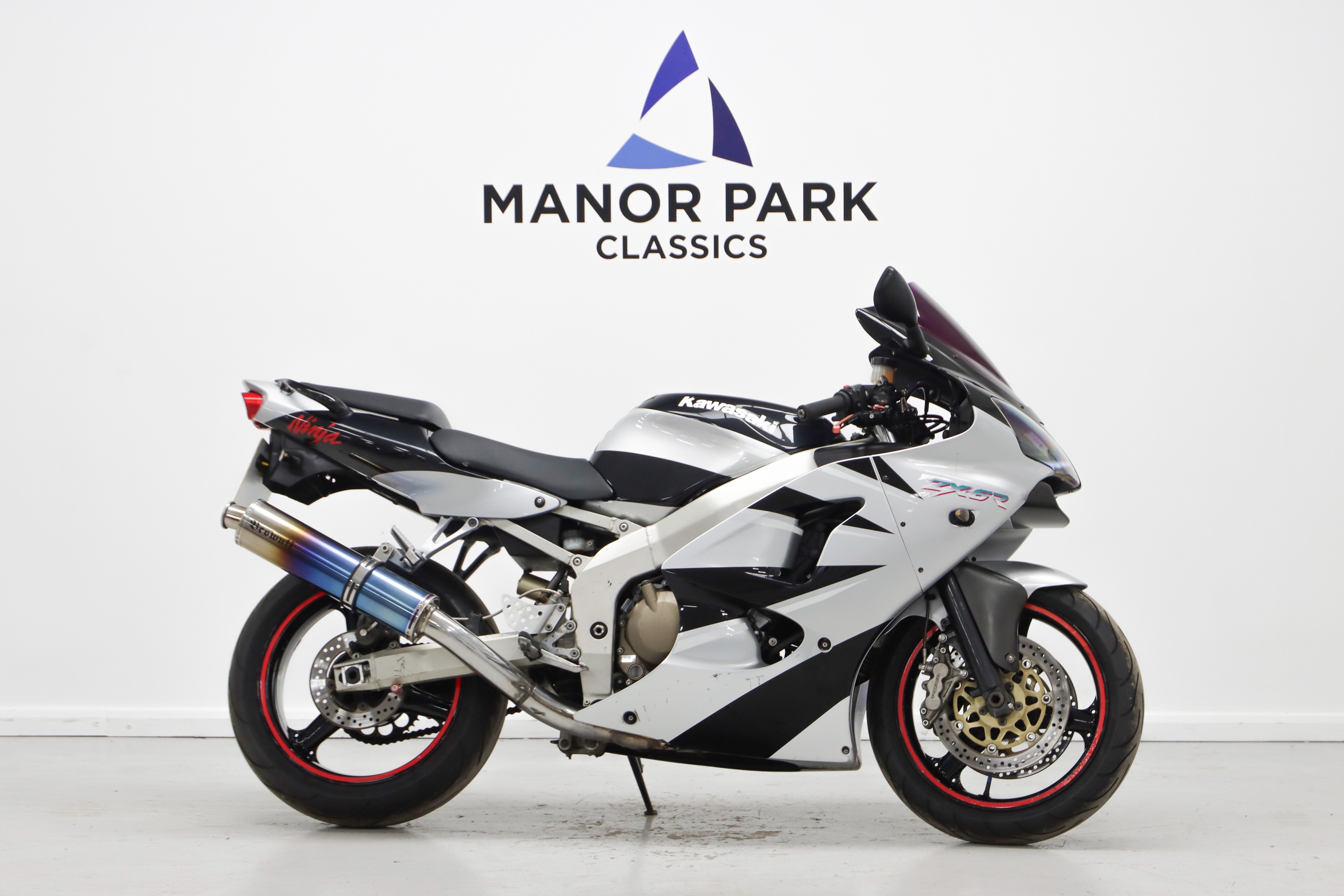Lot 273 - 2000 Kawasaki ZX-6R Ninja