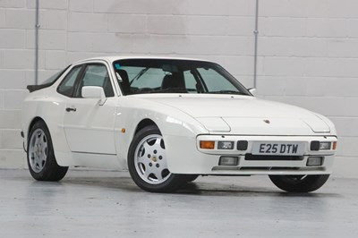 Lot 76 - 1988 Porsche 944 S 16v Ventiler