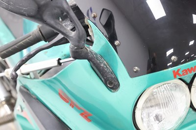 Lot 221 - 1986 Kawasaki GPZ1000