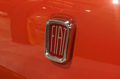 Lot 23 - 1971 Fiat 500 L
