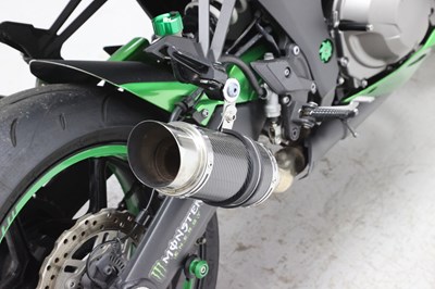 Lot 250 - 2014 Kawasaki Z1000