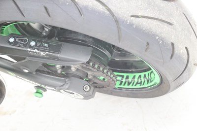 Lot 250 - 2014 Kawasaki Z1000