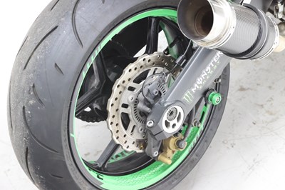 Lot 250 - 2014 Kawasaki Z1000
