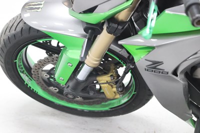 Lot 250 - 2014 Kawasaki Z1000