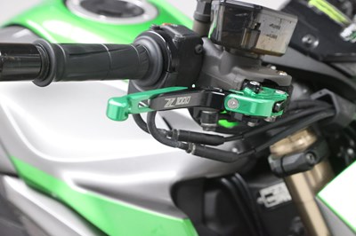 Lot 250 - 2014 Kawasaki Z1000
