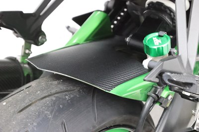 Lot 250 - 2014 Kawasaki Z1000