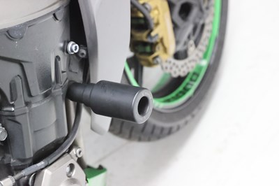 Lot 250 - 2014 Kawasaki Z1000