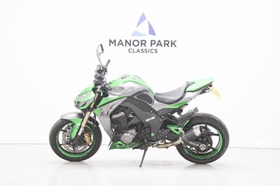 Lot 250 - 2014 Kawasaki Z1000