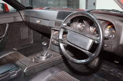 Lot 74 - 1987 Porsche 924 S