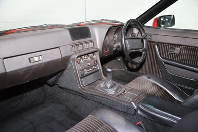 Lot 74 - 1987 Porsche 924 S