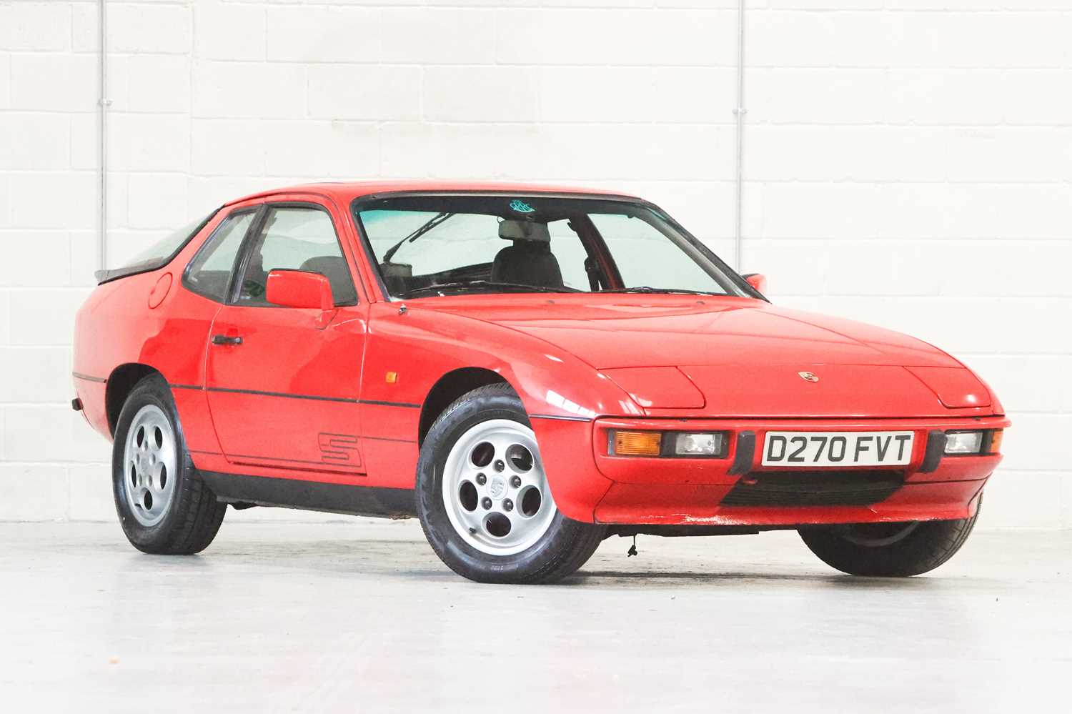 Lot 74 - 1987 Porsche 924 S