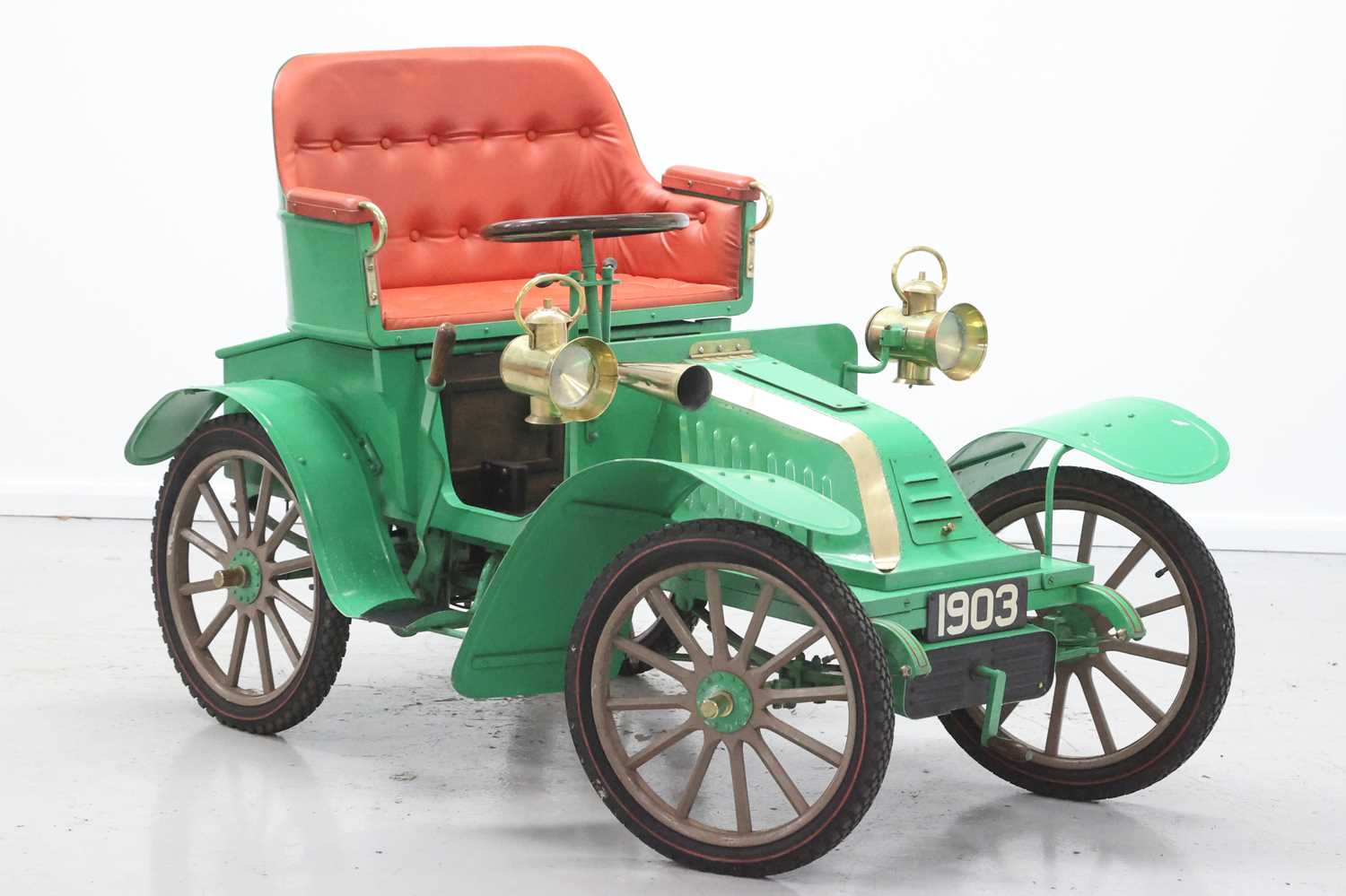 Lot 4 - De Dion-Bouton Motorised Miniature