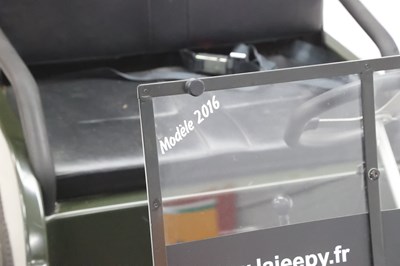 Lot 5 - La Jeepy Motorised Miniature