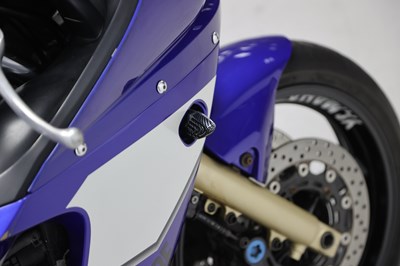 Lot 40 - 1999 Yamaha YZF-R6