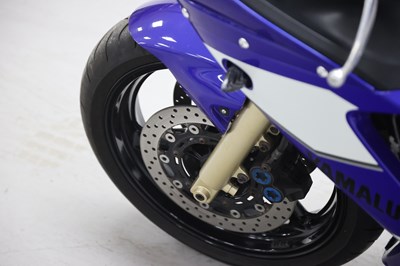 Lot 40 - 1999 Yamaha YZF-R6