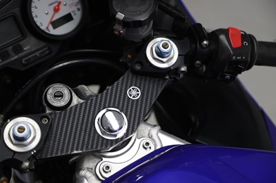 Lot 40 - 1999 Yamaha YZF-R6