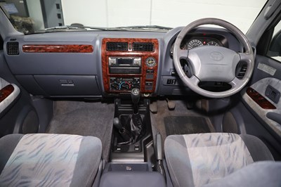 Lot 273 - 2002 Toyota Land Cruiser Colorado 3.0 GX
