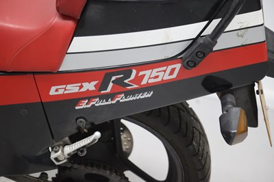 Lot 96 - 1986 Suzuki GSXR750F