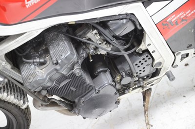 Lot 96 - 1986 Suzuki GSXR750F