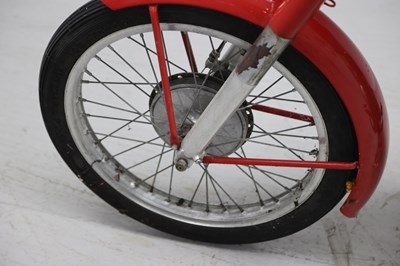 Lot 38 - 1954 Benelli Leoncino 125