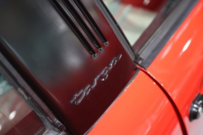 Lot 220 - 1988 Porsche 911 Carrera Targa Super Sport