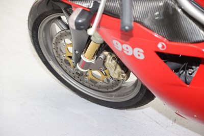 Lot 95 - 2001 Ducati 996 Biposto