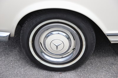 Lot 28 - 1967 Mercedes-Benz 250 SL