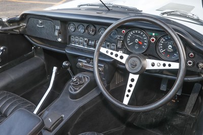 Lot 13 - 1973 Jaguar E-Type V12 Roadster