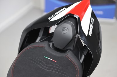 Lot 16 - 2024 Ducati Panigale V2 Superquadro Final Edition