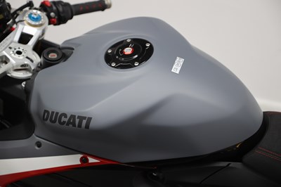 Lot 16 - 2024 Ducati Panigale V2 Superquadro Final Edition