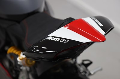 Lot 16 - 2024 Ducati Panigale V2 Superquadro Final Edition
