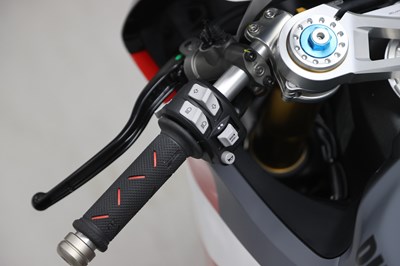 Lot 16 - 2024 Ducati Panigale V2 Superquadro Final Edition