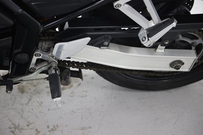Lot 50 - 2002 Yamaha FZS600 Fazer