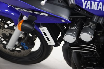 Lot 50 - 2002 Yamaha FZS600 Fazer