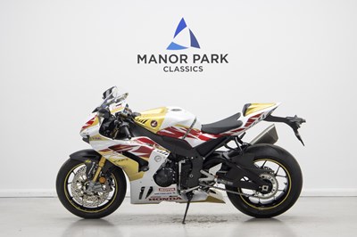 Lot 15 - 2023 Honda CBR1000RR-R Fireblade SP John McGuinness 100th Start TT Replica