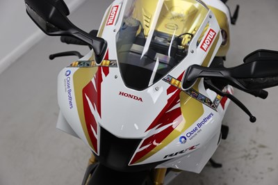 Lot 15 - 2023 Honda CBR1000RR-R Fireblade SP John McGuinness 100th Start TT Replica
