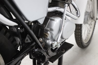 Lot 90 - 1975 Honda TL125