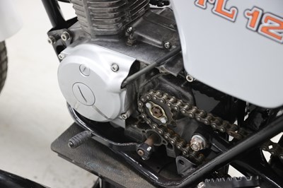Lot 90 - 1975 Honda TL125
