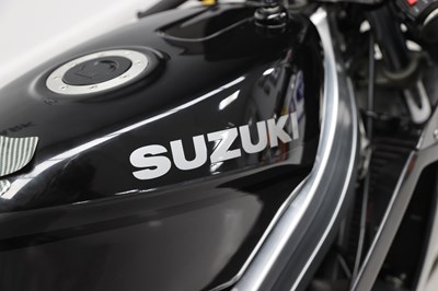 Lot 101 - 1989 Suzuki RGV250