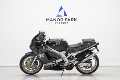 Lot 101 - 1989 Suzuki RGV250