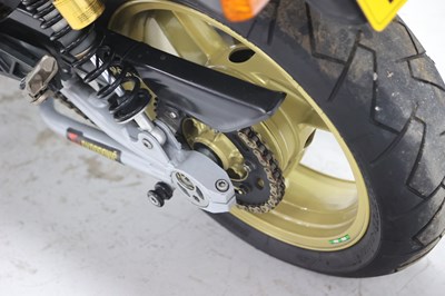 Lot 4 - 1999 Kawasaki ZRX400