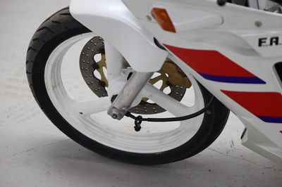 Lot 118 - 1988 Yamaha FZR250 Genesis