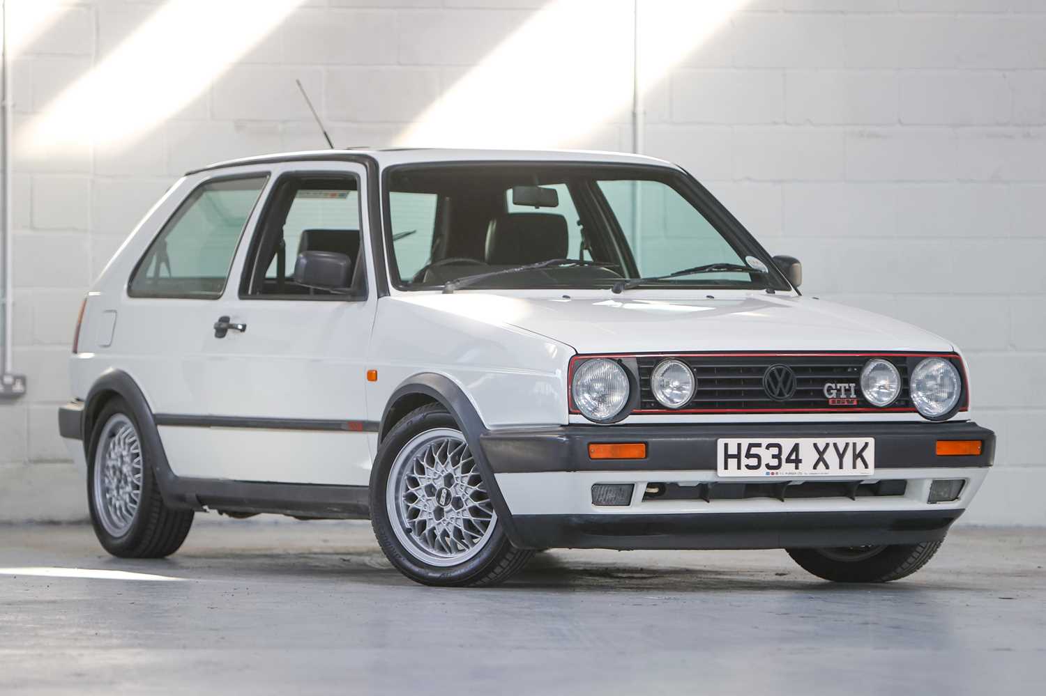 Lot 282 - 1990 Volkswagen Golf GTi 16v