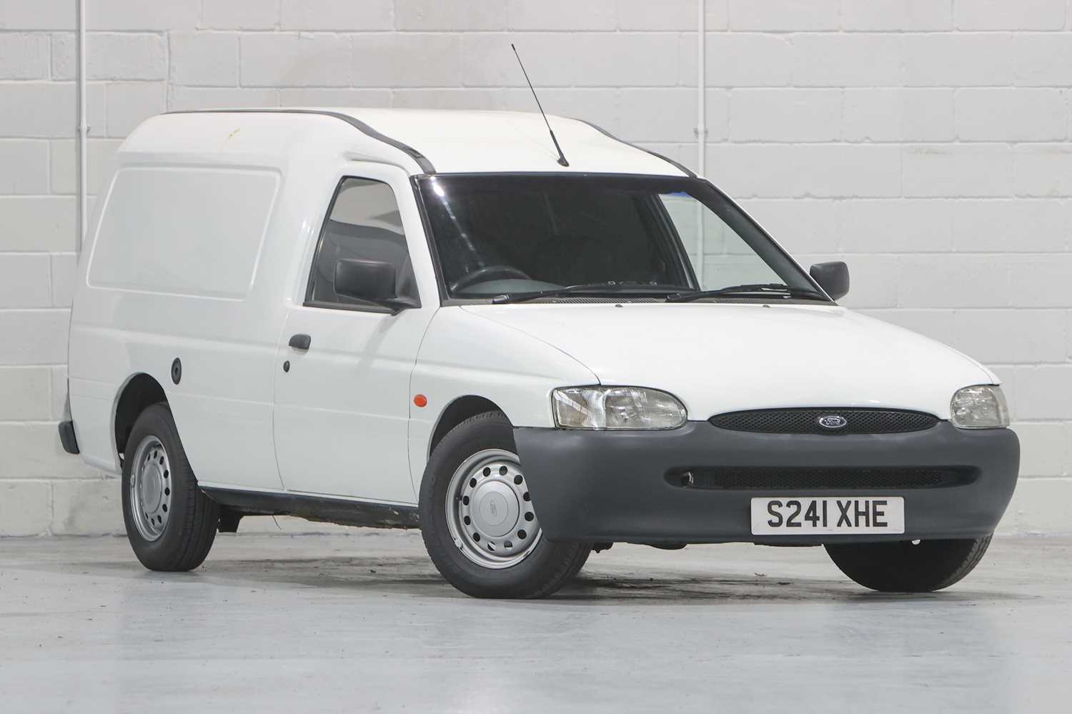 Lot 289 - 1999 Ford Escort 55 1.8D Van