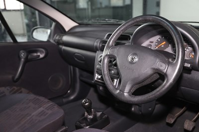 Lot 281 - 1999 Vauxhall Tigra 1.6