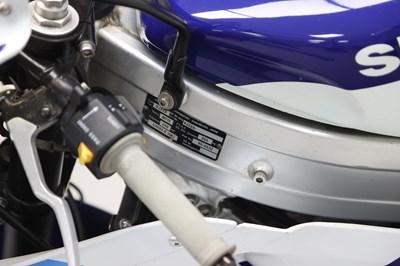 Lot 10 - 1991 Suzuki RGV250 VJ22