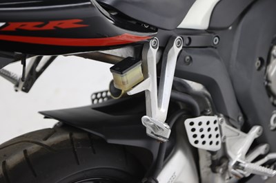Lot 15 - 2005 Honda CBR1000RR Fireblade