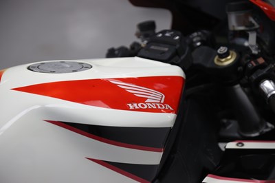 Lot 15 - 2005 Honda CBR1000RR Fireblade